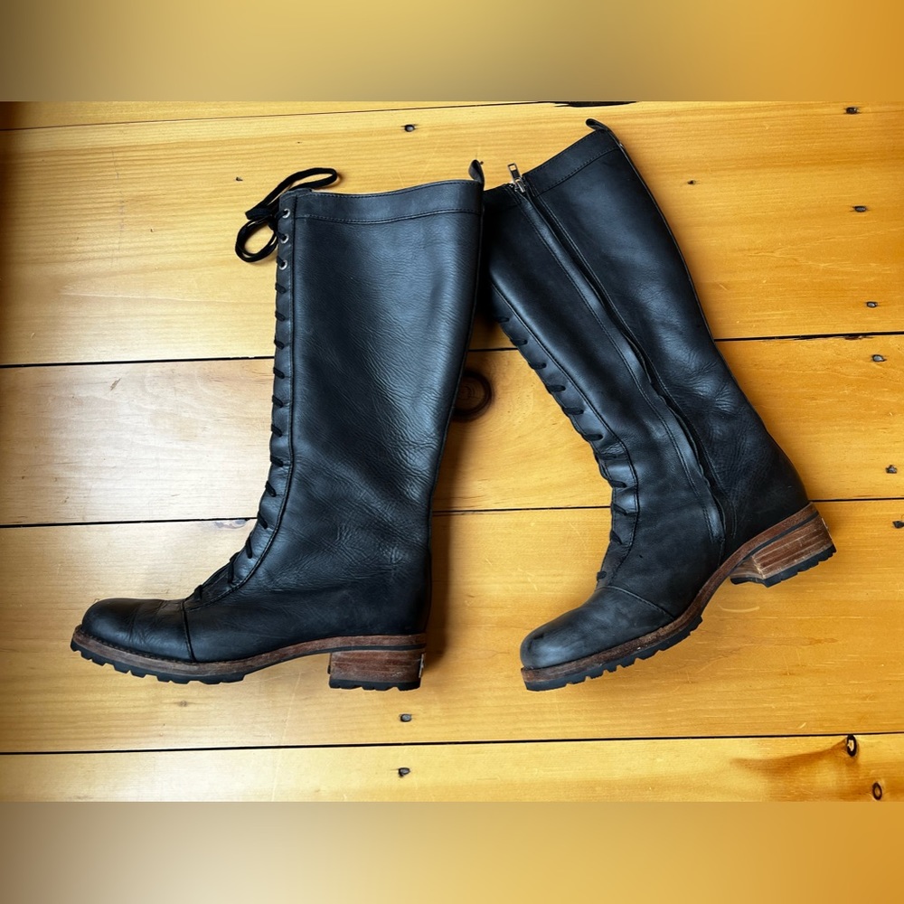 Ugg Brock 5517 Black Lace Up Leather Boots